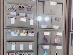 -品真阁华夏典当行(四通桥店)