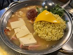 部队火锅-富乐满韩国正宗炸鸡韩国料理(虹泉路店)