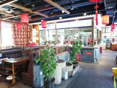 大堂-亿诣蝎府炸酱面羊蝎子火锅(酷车小镇店)