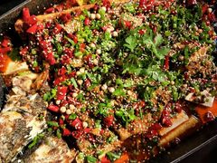 -湄公河秘制烤鱼(西双十贰城商业中心店)