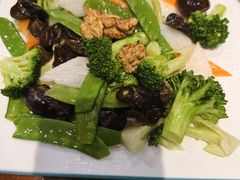 -那家老院子东北菜·饺子·小鸡炖蘑菇(艳华街店)
