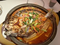 -鸣记脆皮烤鱼·海鲜烤鱼(三八广场店)