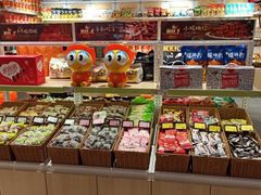 零售区-来伊份(龙之梦长宁店)