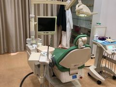 -赫尔森口腔·牙齿种植修复