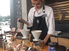 -星巴克臻选(成都环球乐天店)