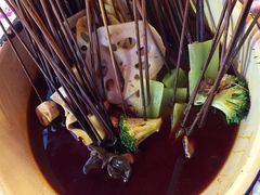 -拈签一笑黄牛肉辣卤串串