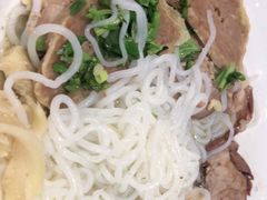 奇香牛肉粉-犇逸·乐山跷脚牛肉·四川现炒(览海店)