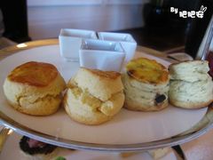 -Salon de Ville浦江汇(上海外滩华尔道夫酒店店)