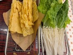 -沙胆彪炭炉牛杂煲(上海日月光广场店)