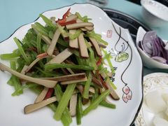 -伊源鼎盛餐饮服务有限公司