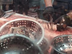 -梅记大块头爆鱼店(乍浦路店)