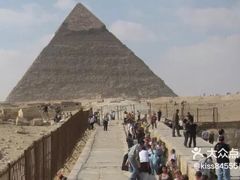 -吉萨金字塔群