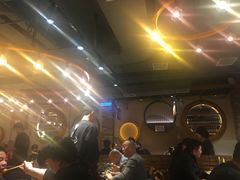 等位区-聚点串吧·北京烧烤(赵登禹路店)