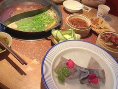 -赵美丽·重庆社区火锅·直营店(火车东站·中豪国际店)