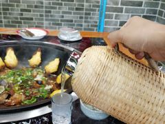 -边江铁锅炖鱼(振八街店)