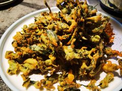 炸花椒芽儿-华盛园卷子王农家菜水库鱼