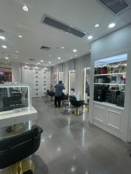 -Kraemer Paris  苏豪路易士·嘉玛发廊