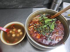 -铁锅哥米线
