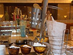 -东西风牛排馆周末烧烤自助(首都机场希尔顿店)