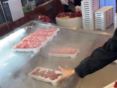 -罗二娘·鲜切牛自助火锅(罗湖东门步行街店)