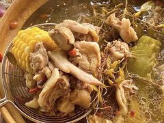 石橄榄炖鸡-洪大厨鸡煲(福田店)