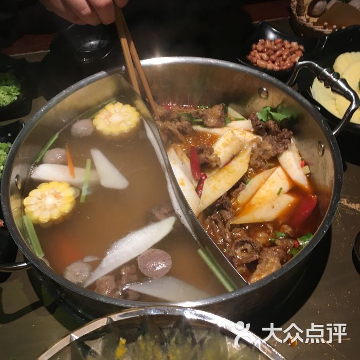 右院鮮牛肉火鍋(合生匯店)-特色牛腩鴛鴦鍋圖片-上海美食-大眾點評網