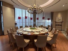 -泓历皇朝酒店(东亭店)