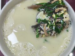 -雄仔农家菜馆·特色葱油鸡(六祖店)