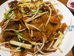 -南拳十三姨·潮汕砂锅粥(世纪金源店)