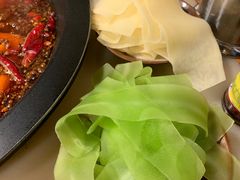 -黄潇洒老火锅(九眼桥宏济巷店)