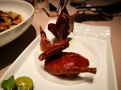 脆皮妙龄鸽-新荣记(建国门外大街店)