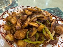 烤肉炒馕-新疆红柳花餐厅(新洲店)