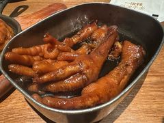 弄堂里的卤鸡爪-弄堂里·寻味杭州(湖滨银泰in77C区店)