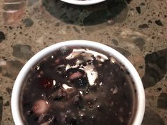 -周家大连水饺(美专校街店)