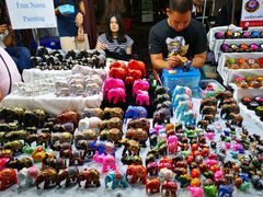 -席娜卡琳火车铁道夜市