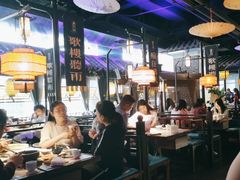 -鱼小妖·大武汉民间特色菜(江宸天街店)