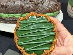-HOT CRUSH趁热集合·现烤面包(上海环球港店)