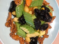 琥珀杏果炒脆肉瓜-金苑海鲜酒家(来魅力店)