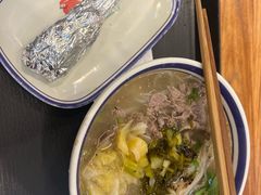 -云阿蛮云南生烫牛肉米线(奉贤路店)