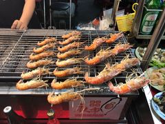 -六合夜市