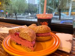 -Catch Bagel(芳草地店)