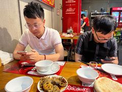 -李双猪·小龙虾·烧烤·羊肉煲(乐山店)