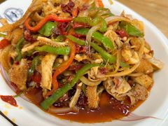 -歹歹的加个面过油肉拌面