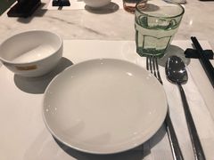 -港丽餐厅(高德置地店)