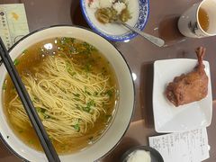 -百年老字号·观振兴蟹黄面·三虾面·苏式面(观前街富仁坊巷店)