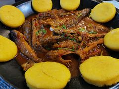 小鱼贴饼子-京秀缘蒸汽海鲜农家菜大馅蒸饺