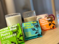 -HappyMiss花满楼·鲜花饼·鲜花茶·伴手礼(上海环球港店)