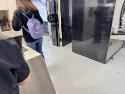 -宫铭烫发染发接发店