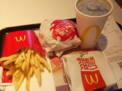 -麦当劳(七宝乐购店)
