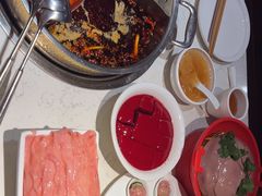 -周师兄大刀腰片火锅(洪崖洞旗舰店)
